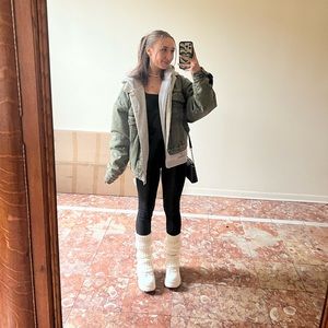 Meet your Posher, Erin